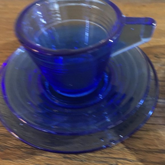 Vintage Akor 1940's Cobalt Blue Child's Cup and Saucers - Picture 9 of 11